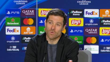 Ganz Spanien verfolgt die herausragende Arbeit von Xabi Alonso bei Bayer Leverkusen. Angesprochen auf seinen Ex-Verein Real Madrid gerät der Trainer ins Schwärmen.