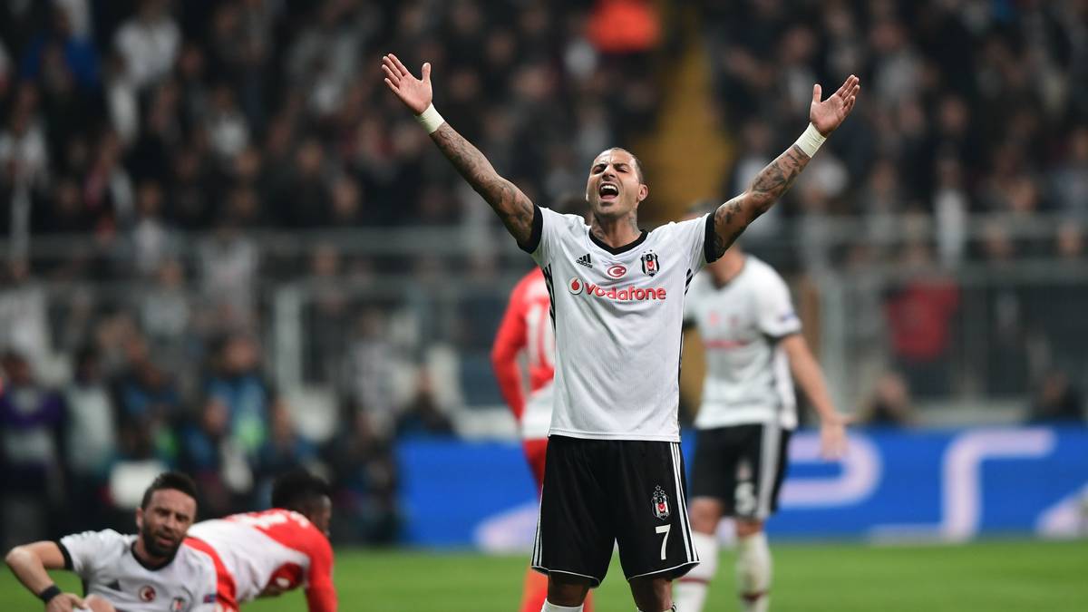 Aktuell ist auch der eine oder andere große Name im Aufgebot zu finden: Etwa Ricardo Quaresma. Bereits von 2010 bis 2013 trug der Portugiese das Besiktas-Trikot, 2015 kehrte der mittlerweile 34-Jährige wieder zurück