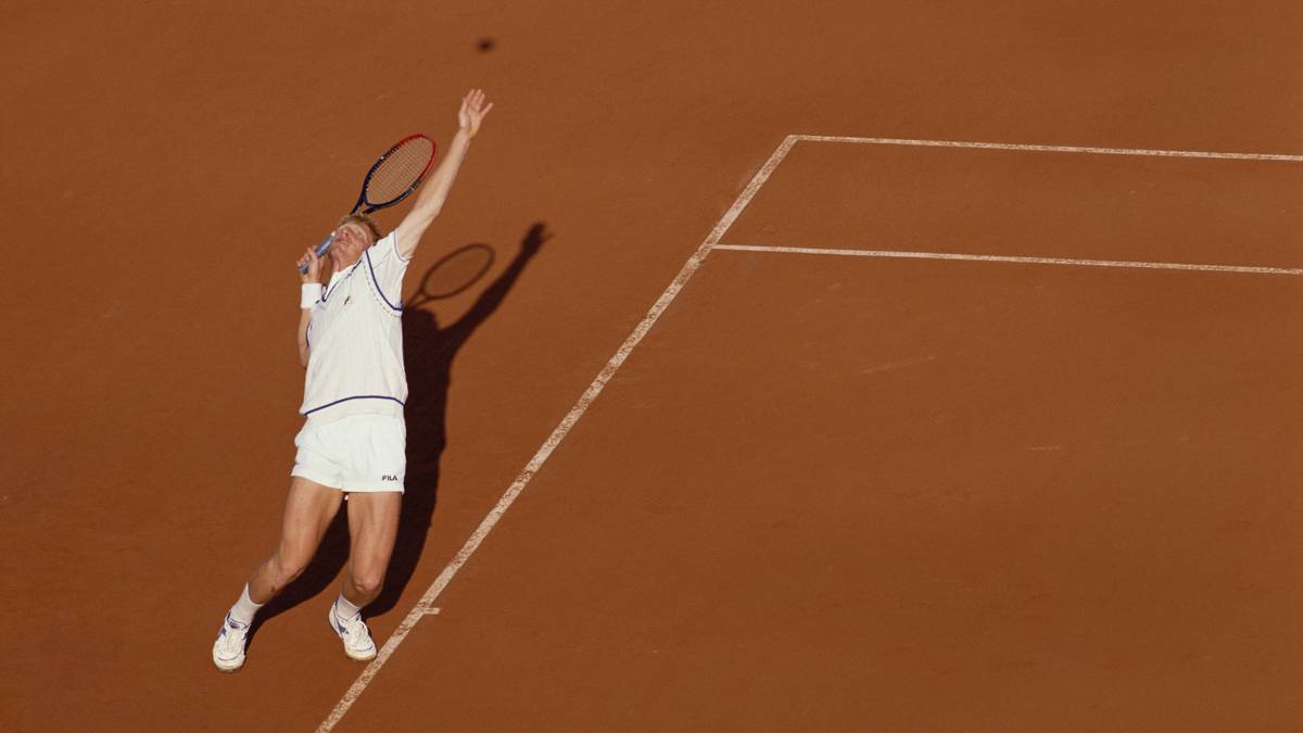 1988 SCHWEDEN - DEUTSCHLAND: Nur ein Jahr später ist Boris Becker erneut an einem epischen Match im Davis Cup beteiligt. Im Doppel mit seinem Partner Eric Jehlen trifft er im Finale auf Schweden
