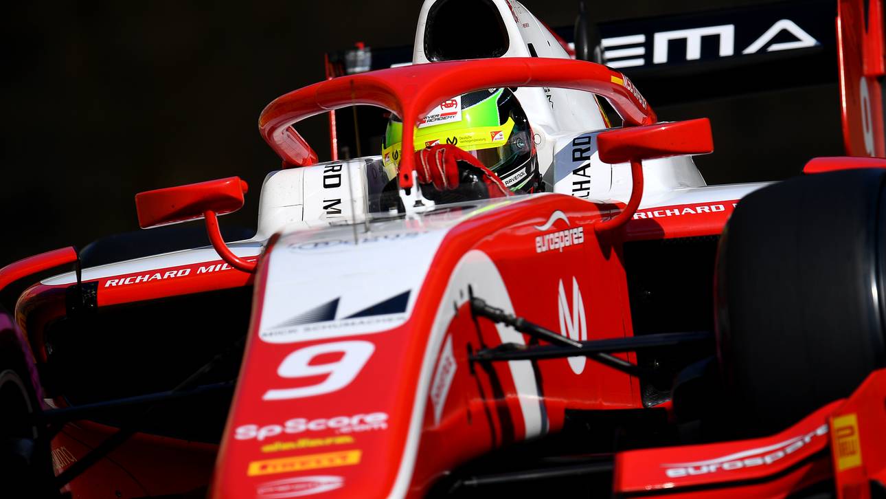 Schumacher nach Aufholjagd bestraft