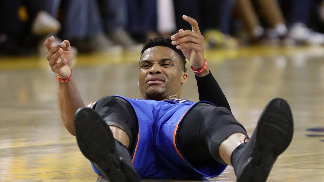 Westbrook mit Dunk-Fail gegen Dallas
