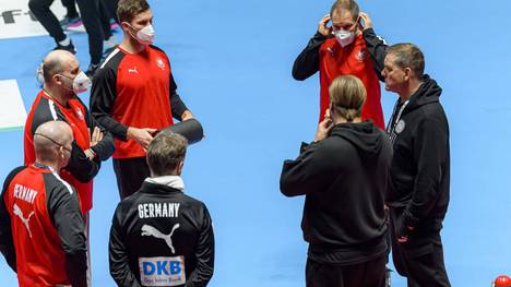 Vor dem Hauptrunden-Auftakt der EM gegen Titelverteidiger Spanien rollt Omikron weiter durch die deutsche Handball-Nationalmannschaft