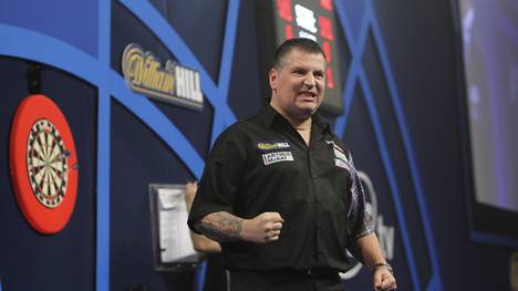 Gary Anderson jubelt über den Einzug ins Halbfinale