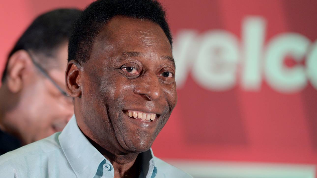 Pele kassiert Millionen bei Auktion