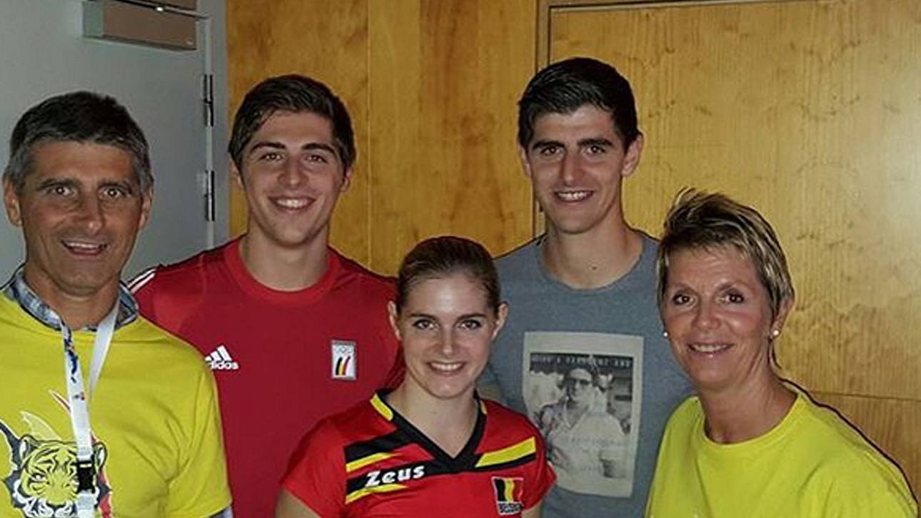 Courtois drückt Schwester die Daumen