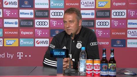 Hansi Flick gilt seit geraumer Zeit als Top-Kandidat auf den Posten des Bundestrainer. Wieder einmal muss er sich der Frage über seine Zukunft stellen.