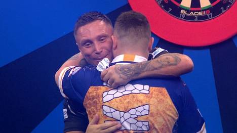Gerwyn Price gewinnt sein Achtelfinale des World Grand Prix souverän gegen Josh Rock und fordert im Viertelfinale keinen Geringeren als den Weltmeister Luke Littler.