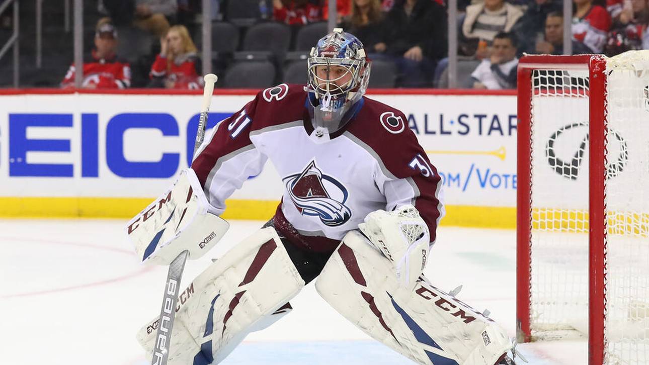 Grubauer siegt mit Monsterparaden