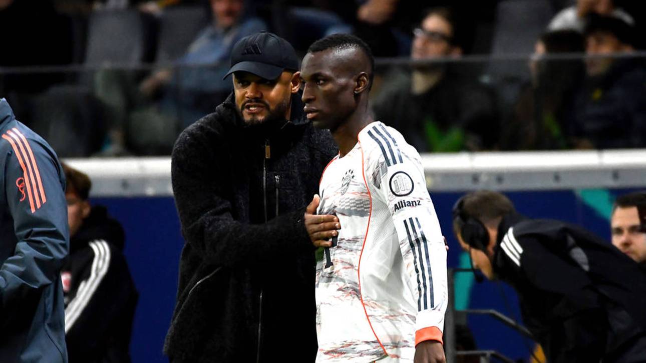 Vincent Kompany (l.) hätte Nicolas Jackson (r.) offenbar gerne München gehalten