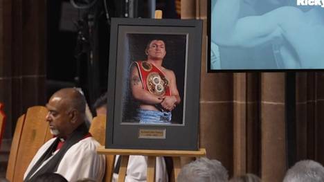 Die Box-Ikone Ricky "The Hitman" Hatton wurde heute in der Manchester Kathedrale bestattet. Der ehemalige Weltmeister verstarb im Alter von gerade einmal 46 Jahren.