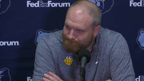 Memphis-Grizzlies-Head-Coach Taylor Jenkins entschuldigte sich für sein Verhalten, nachdem er nach dem Ellbogenschlag von LeBron James an Jaren Jackson Jr. auf das Spielfeld gerannt war.