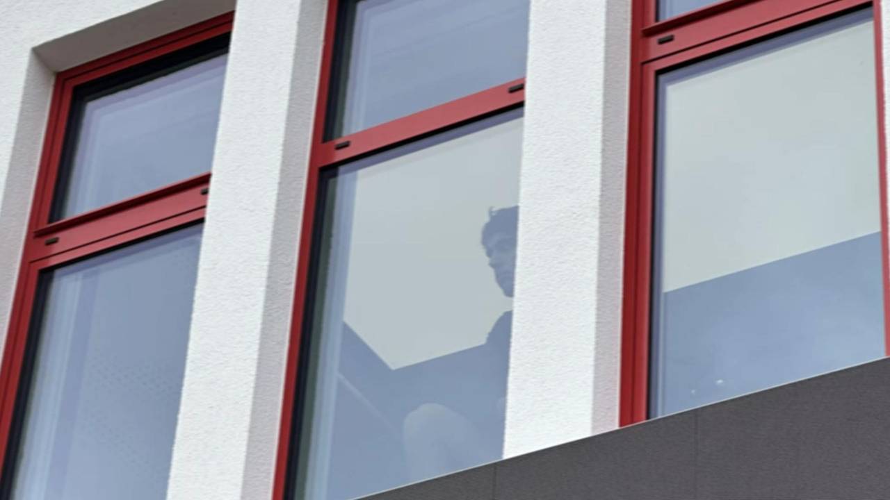 Schnappschuss! Wer beobachtet hier das Bayern-Training?