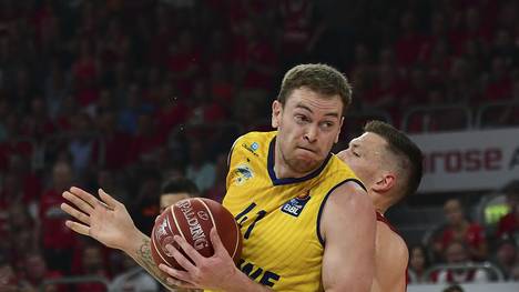 Brose Baskets v EWE Baskets Oldenburg - BBL Finals Game 3