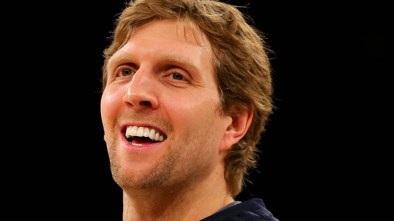 Mavericks ehren Nowitzki mit Burger