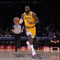 In der NBA spielt Luka Doncic stark auf, kann die Niederlage der Dallas Mavericks aber nicht verhindern. Superstar LeBron James gelingt für die Lakers bisher Unerreichtes.