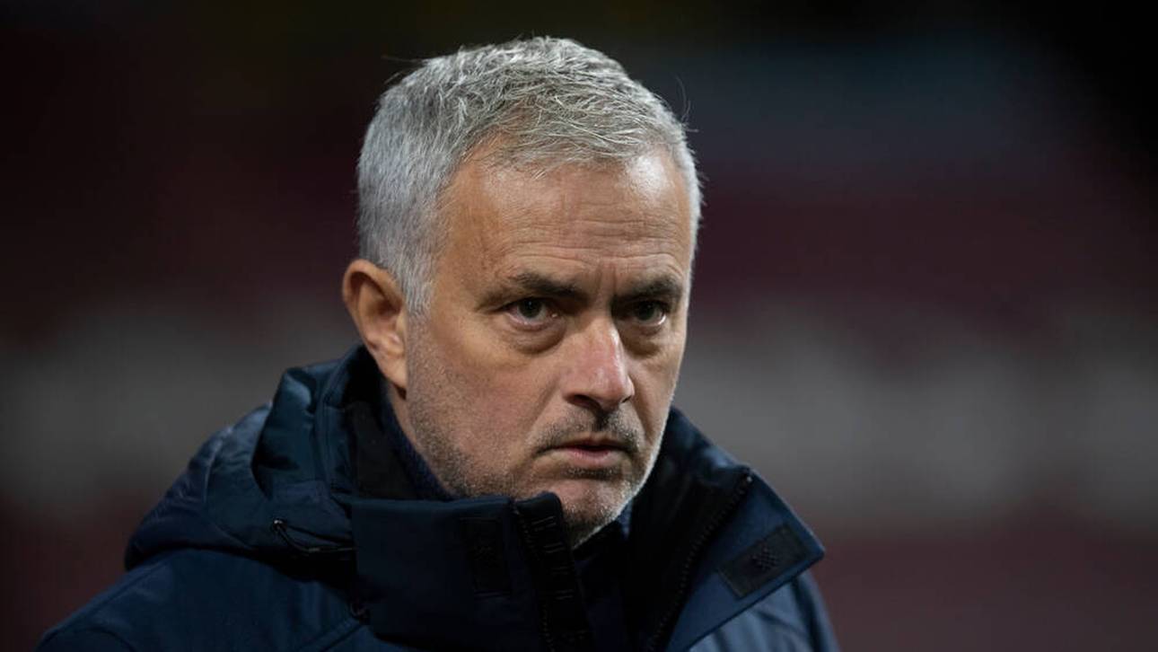 Mourinho löst Wettschulden ein