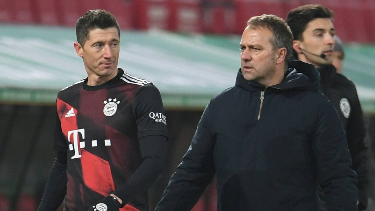 Flick: Vorsichtsmaßnahme bei Lewandowski