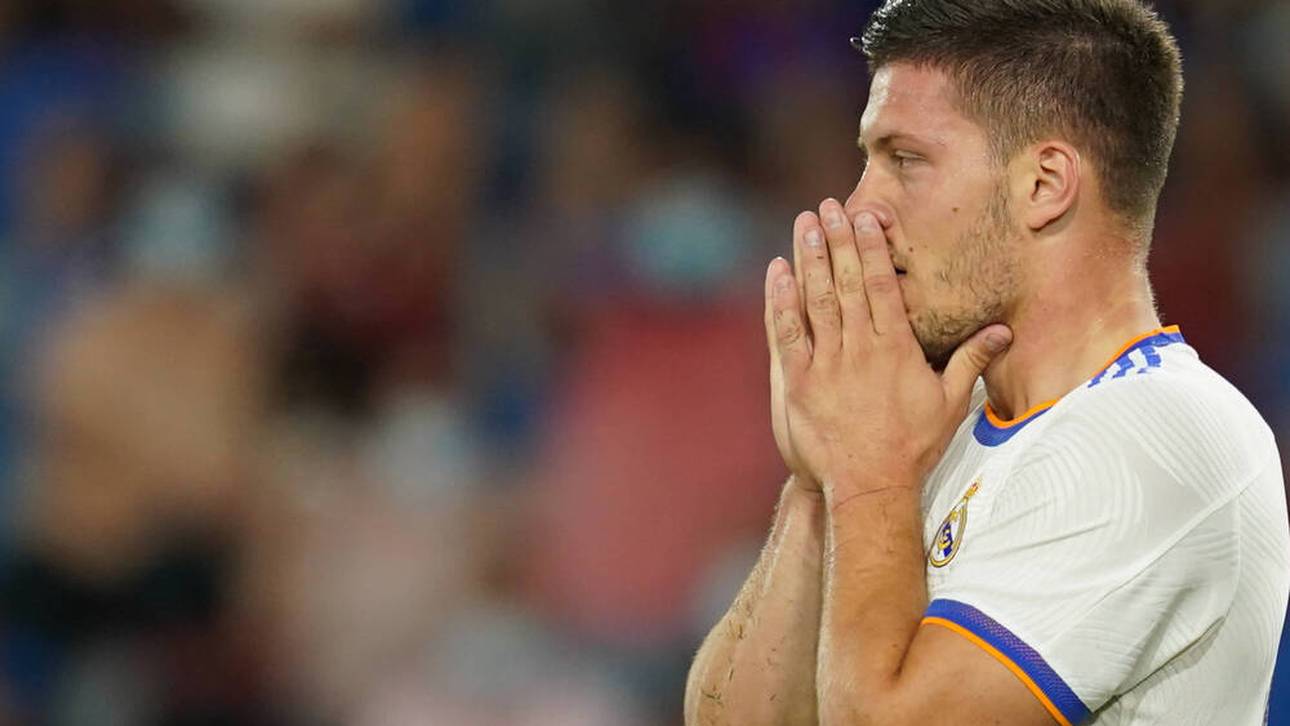 Ein Mega-Transfer ins Abseits