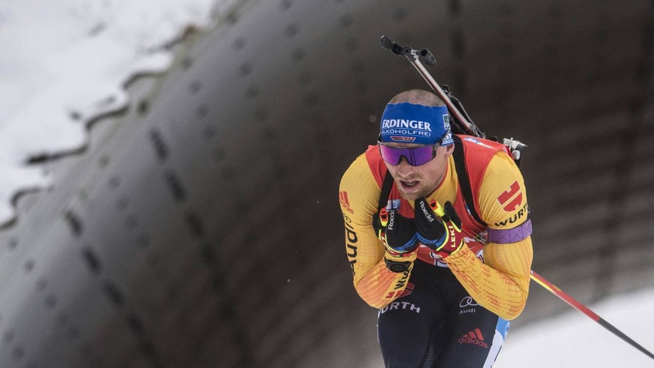 Deutsche Biathleten in der Staffel auf Rang vier