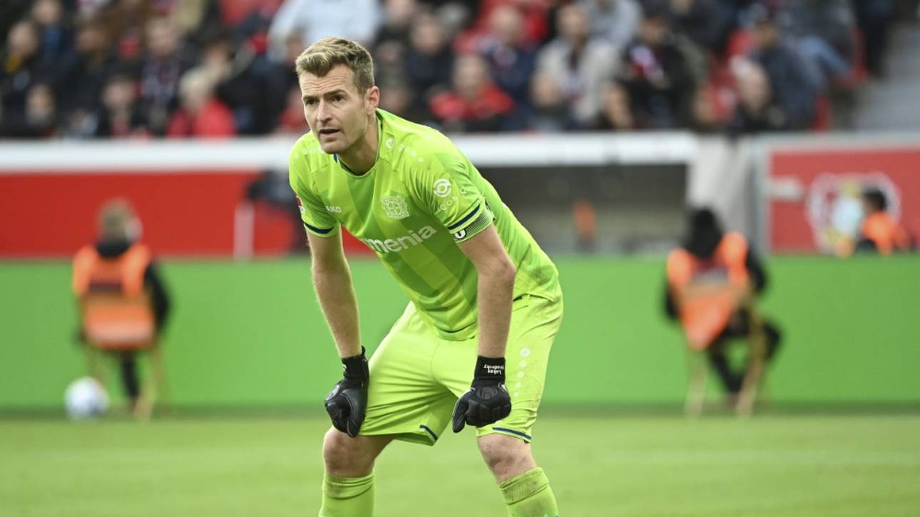 Hradecky patzt: Leverkusen scheidet gegen KSC aus