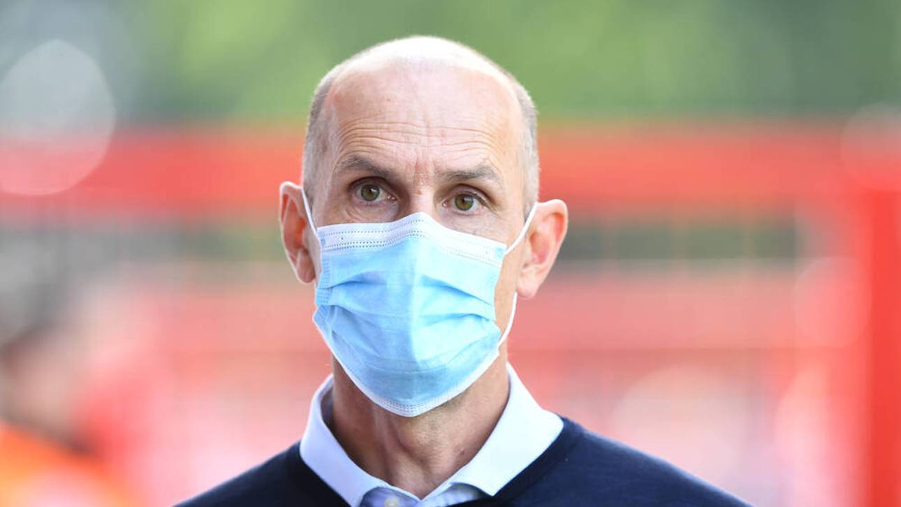 Herrlich in Klinik! FCA ohne Trainer