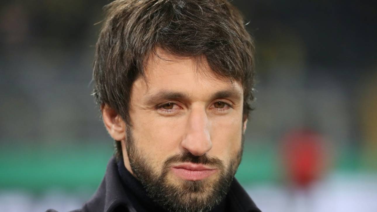 Pokal: Ex-Spieler wird zur „Losfee“