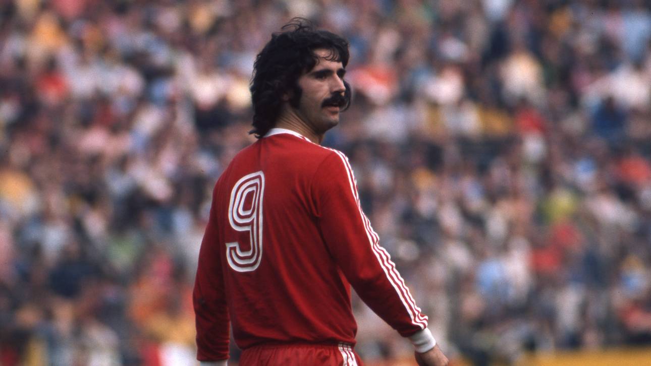 Gerd Müller bekommt Ikonen-Karte