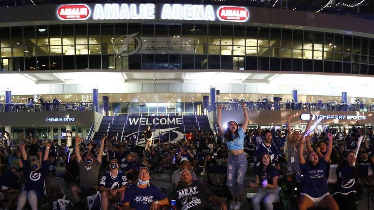 In Tampa ging es vor der Amalie Arena hoch her