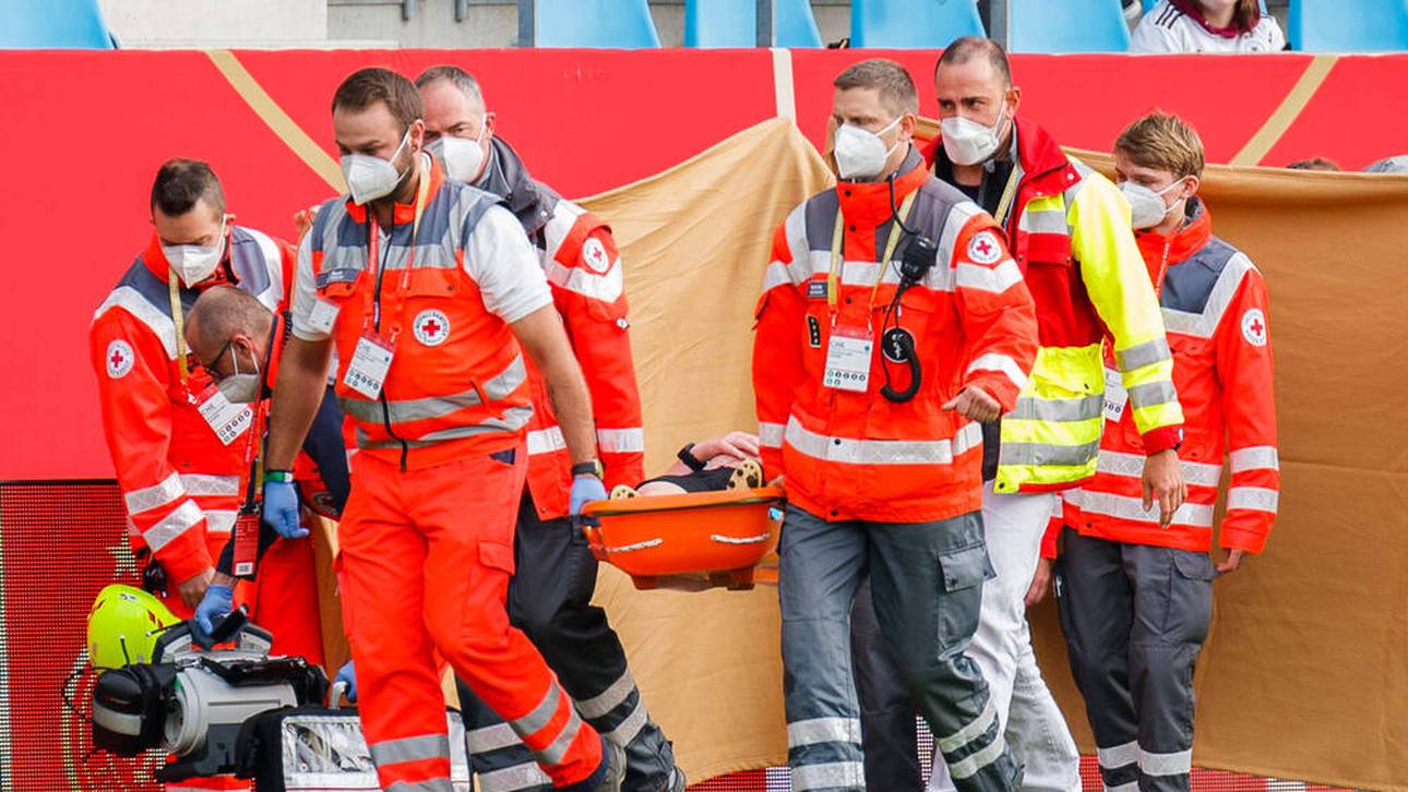 Linienrichterin verlässt Klinik