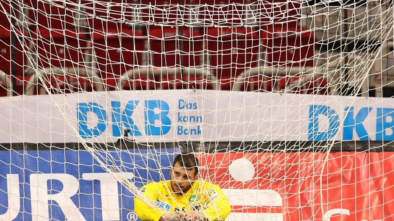 Füchse-Torhüter bangt um WM-Teilnahme