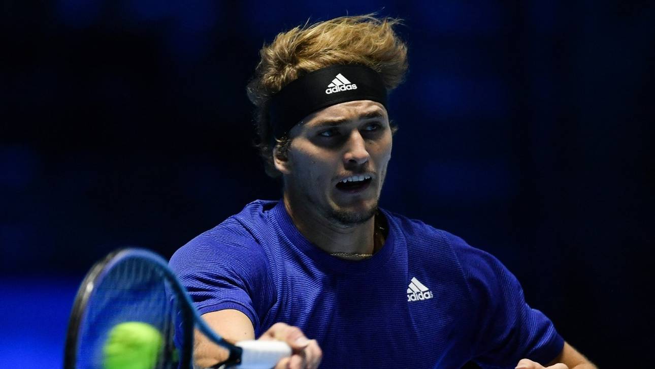 Berrettini gibt auf: Zverev mit Auftaktsieg bei den ATP Finals