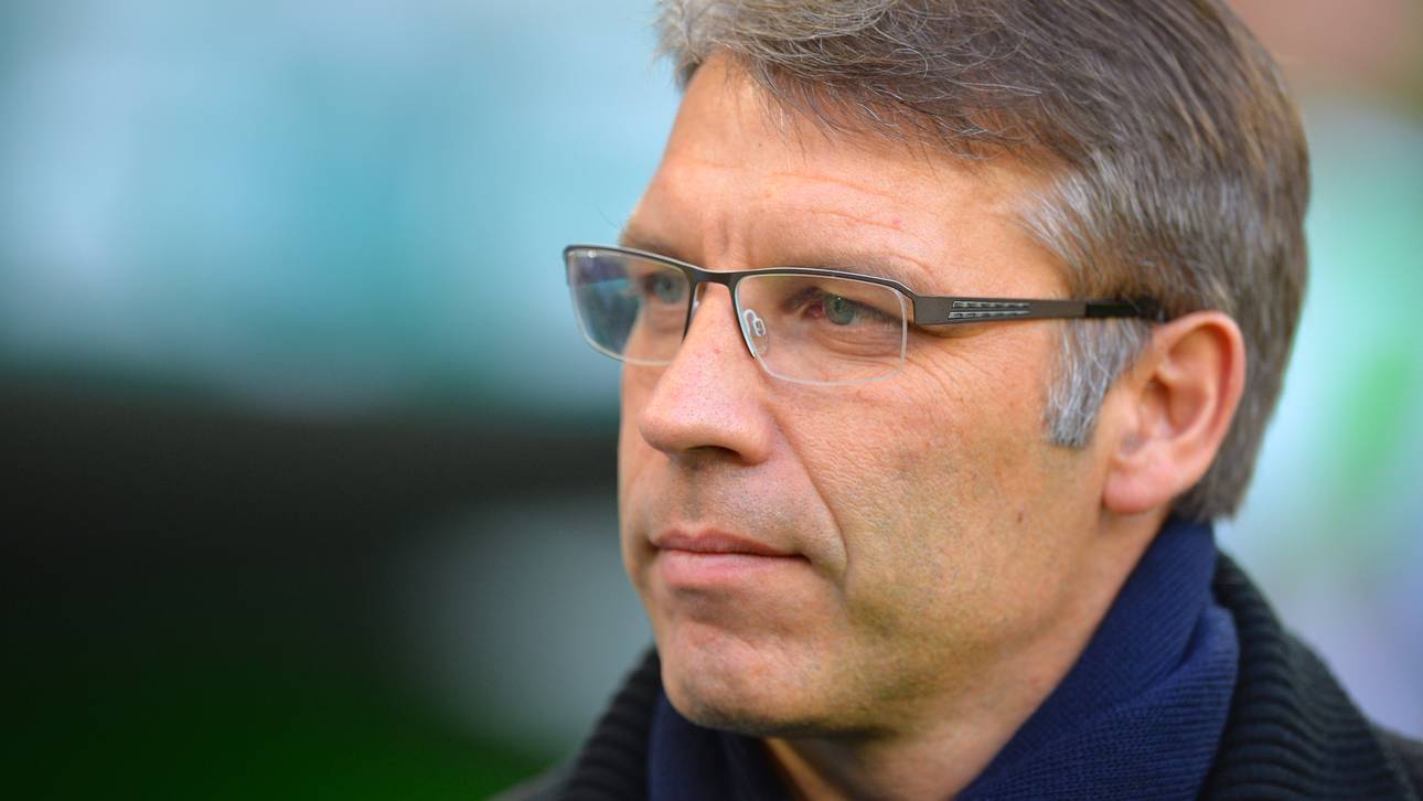 Knäbel schickt Profis in den Kraftraum