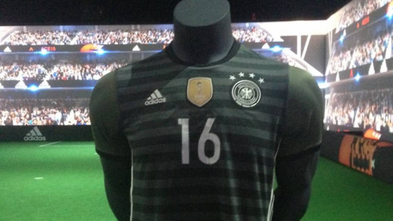 DFB-Team lüftet Trikot-Geheimnis