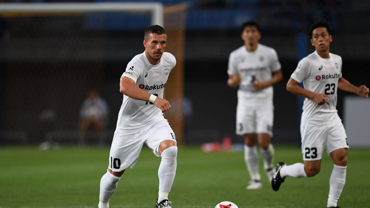 Der exakte Wert von EA Sports nicht verraten - der Entwickler zeigt aber im Ranking, welche Spieler den härtesten Schuss haben. Mit dabei: Lukas Podolski und seine linke Klebe. SPORT1 präsentiert die Top 10