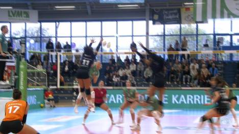 Der USC Münster und die Ladies in Black Aachen spielen schon früh in der Saison das erste Derby aus. Während die Sätze spannend und spektakulär sind, findet das Spiel trotzdem einen klaren Sieger.