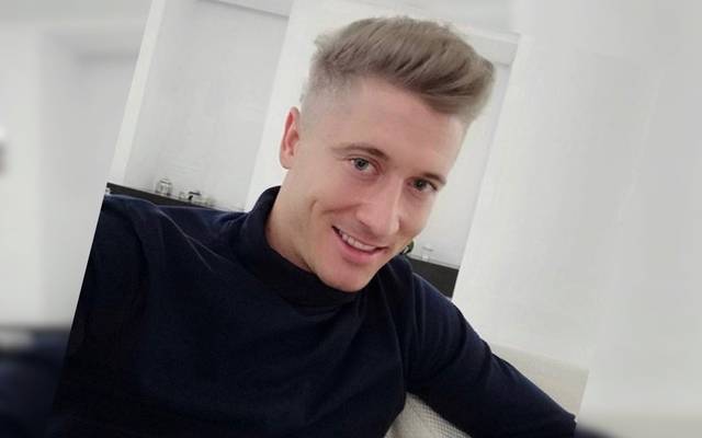 Fc Bayern Robert Lewandowski Farbt Sich Die Haare Blond