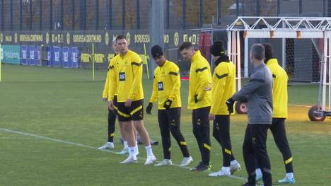 Edin Terzic lässt die WM-Rückkehrer zum Training antreten. Frühzeitiger Weihnachtsurlaub damit Fehlanzeige.