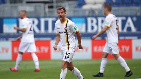 Dynamo Dresdens Chris Löwe sorgt nach dem 0:2 gegen Kiel mit drastischer Kritik an der DFL für Aufsehen. 