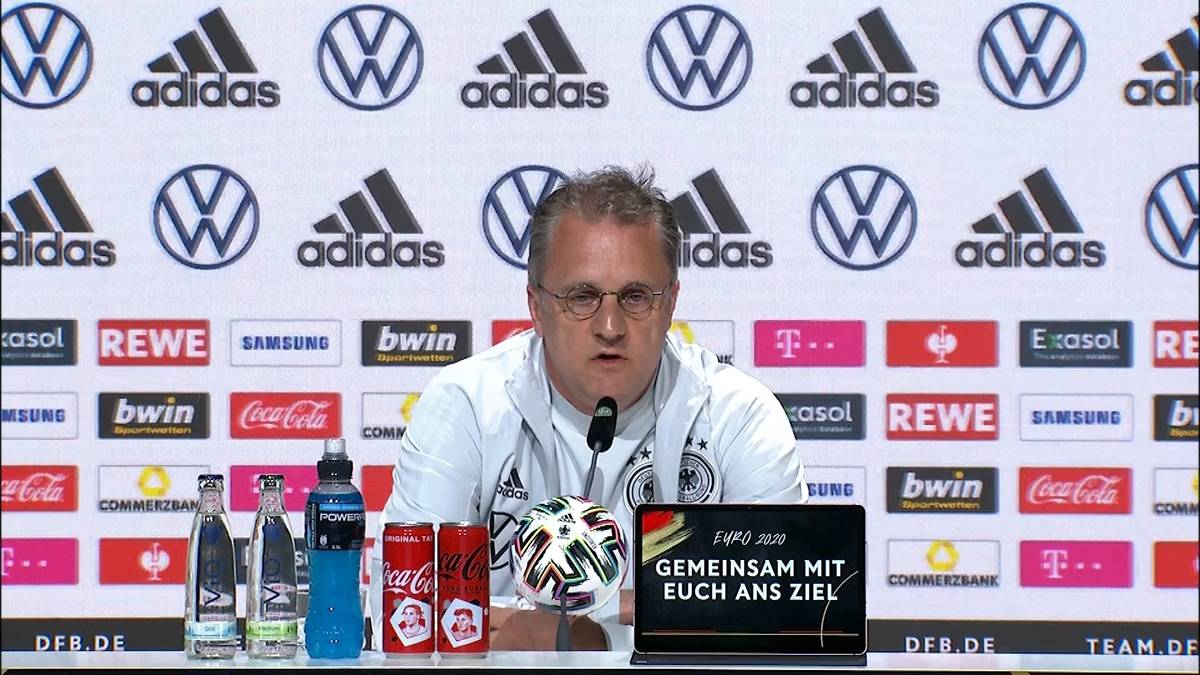 Auch beim DFB-Team saß der Schock nach dem Vorfall um Christian Eriksen tief. DFB-Teamarzt Prof. Dr. Tim Meyer bezieht einen Tag später Stellung zum Drama.