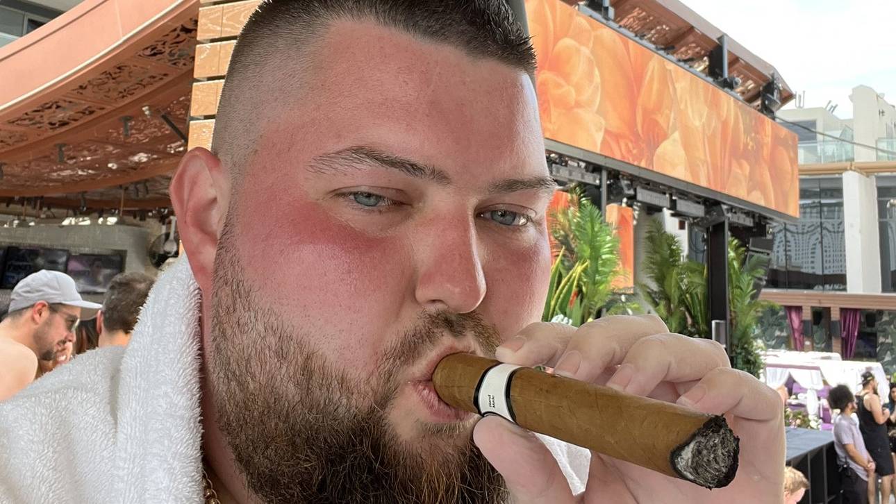 Darts-Champion sahnt im Casino ab