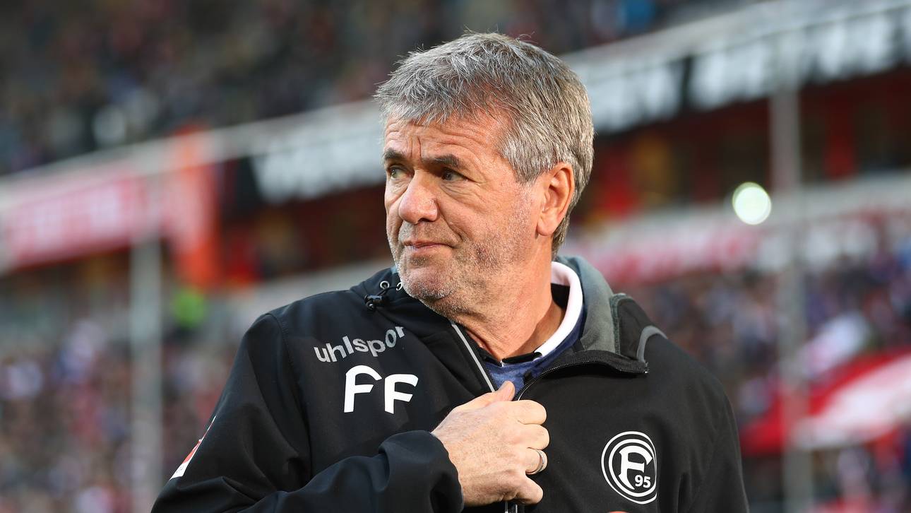 Funkel kritisiert Ex-Vorstand