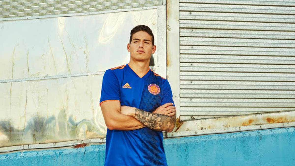 Auswärts spielen James und Co. in Blau-Orange