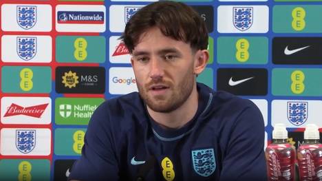 Ben Chilwell spricht über die schwierige Phase seiner Karriere, in der er verletzungsbedingt die WM verpasste. Dennoch blickt er zuversichtlich auf die bevorstehende Europameisterschaft.
