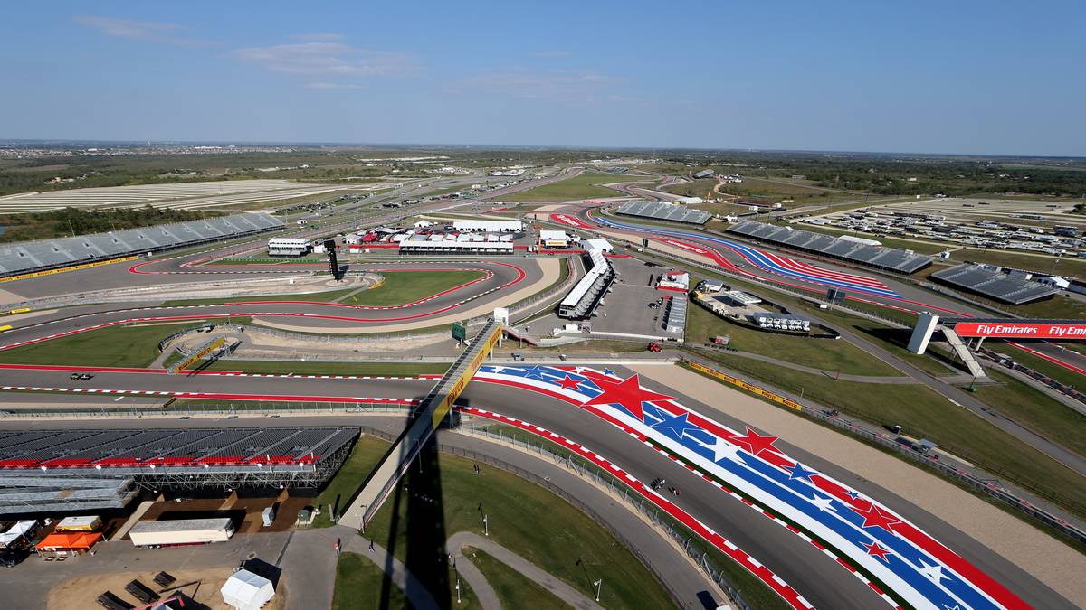 AUSTIN/USA, 23. Oktober: 2012 kehrt die Strecke in den USA in den Kalender zurück. Entworfen hat die Strecke der deutsche Streckenarchitekt Hermann Tilke. Die Strecke wird als eine der wenigen Strecken in der Formel 1 gegen den Uhrzeigersinn gefahren 