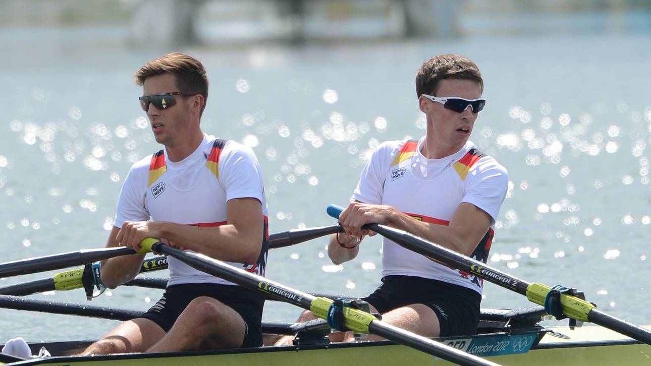 Deutsche Ruderer gehen baden