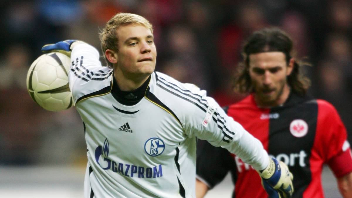 2007/'08 - MANUEL NEUER: Neuer kassierte in 34 Bundesligaspielen nur 32 Gegentore, als 21-Jähriger wohlgemerkt. Führte Schalke zudem mit seinen Paraden, unter anderem gegen den FC Porto, ins Viertelfinale der Champions League