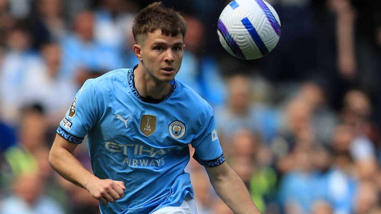 James McAtee spielte schon als Jugendlicher für City