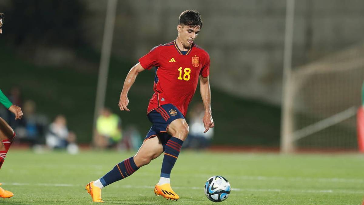 Eine Überraschung zudem: Gabri Veiga wechselte mit erst 21 Jahren von Celta Vigo zu Al Ahli. Damit unterscheidet sich sein Alter deutlich von den weiteren Wechseln der Spieler, die meist schon deutlich erfahrener sind.