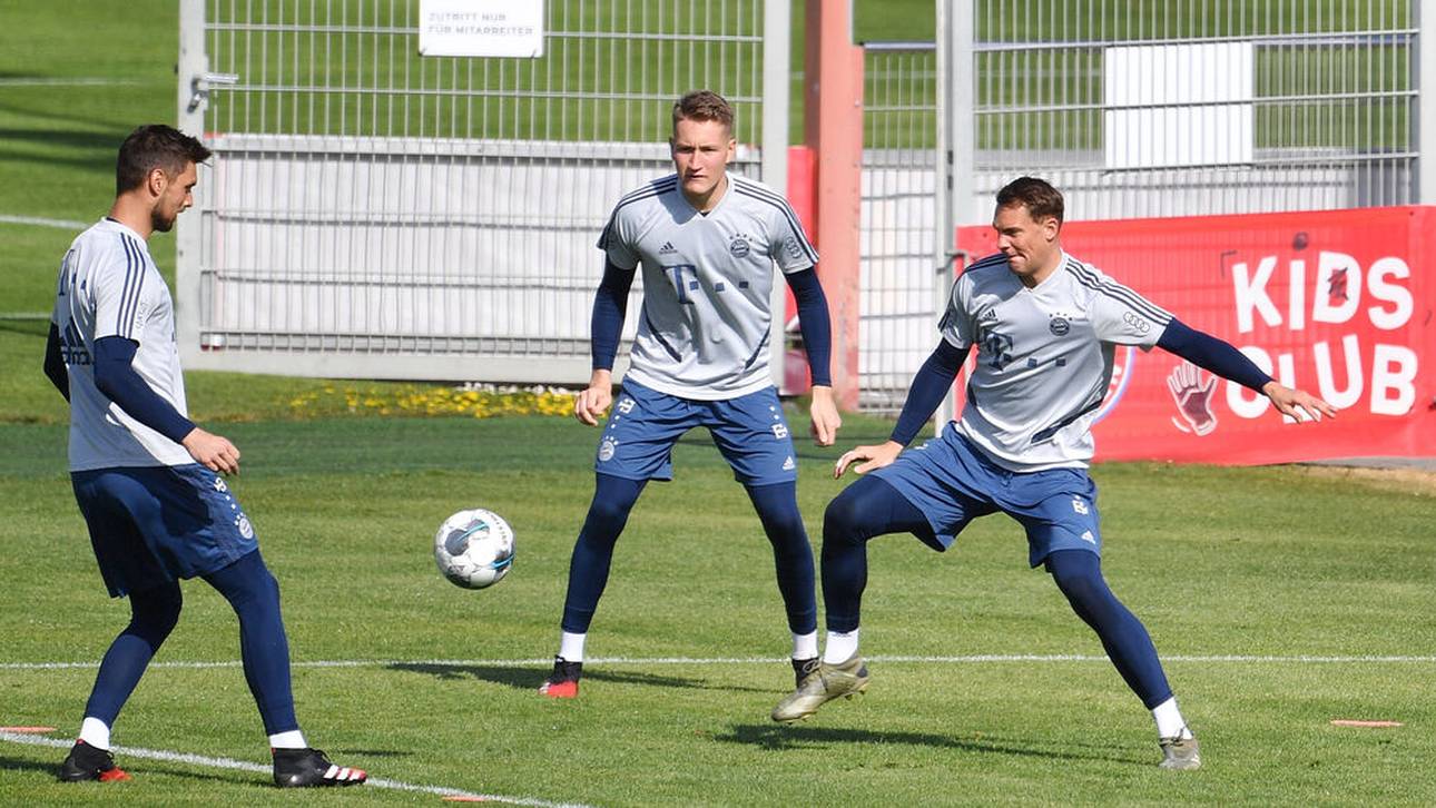 Einst zusammen Torhüter beim FC Bayern: (v.l.) Sven Ulreich i Manuel NEUER (Torwart FC Bayern Muenchen), Ron-Thorben Hoffmann und Manuel Neuer