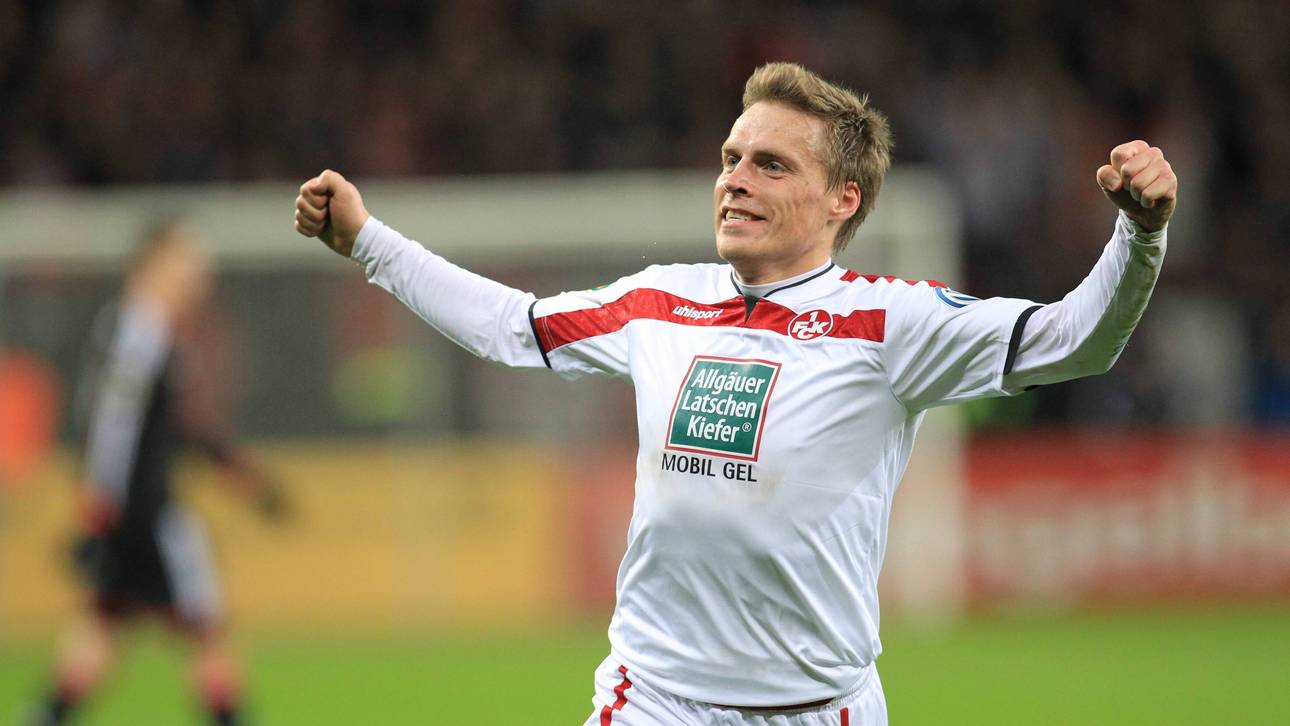 Ruben Jenssen vom 1. FC Kaiserslautern jubelt